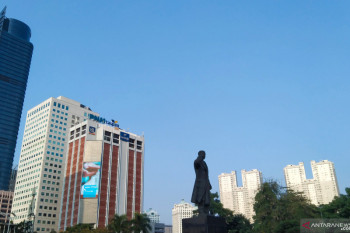 kondisi cuaca sepanjang Jumat ini di seluruh wilayah Jakarta cerah berawan