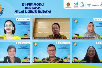 Danone Indonesia meluncurkan program Isi Piringku di Yogyakarta