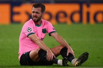 Barcelona pinjamkan Pjanic ke Besiktas
