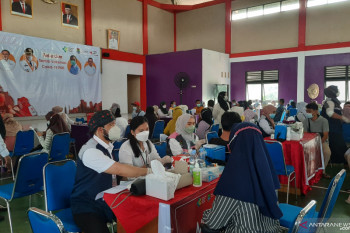 Dinkes Kota Tangerang sebut capaian vaksinasi dosis pertama sudah 85,2 persen