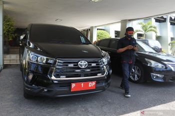 Pengadaan Mobil Dinas  Bupati Situbondo