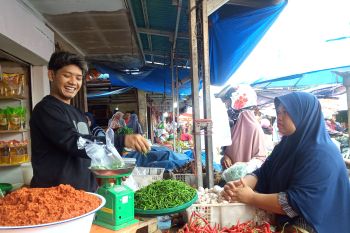 Harga cabai merah naik Rp4.000 di Pasar Raya Solok