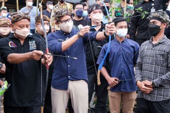 Menparekraf dorong potensi edukasi peternakan di Desa Wisata Cisande Sukabumi