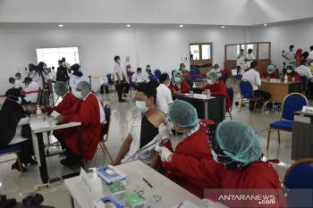 Dinkes: Capaian vaksinasi COVID-19 di Sumsel tembus 11 ribu orang per hari