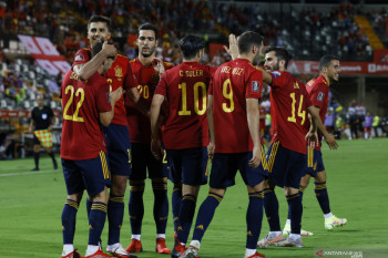 Spanyol ke jalur kemenangan kembali saat hancurkan Georgia 4-0