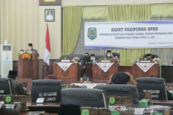 Pemkab-DPRD  sahkan APBD-P 2021