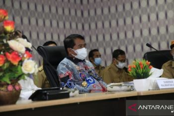 Gubernur Kaltara Serahkan Dokumen Lima Desa Wisata Baru