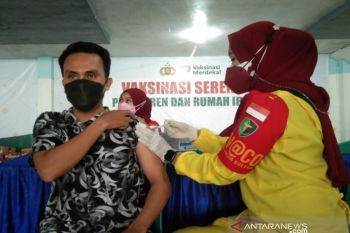 Sebanyak 489.428 warga Sultra sudah divaksinasi COVID-19
