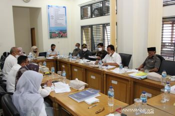 Anggota DPRD Kota Solok bahas perubahan APBD tahun anggaran 2021