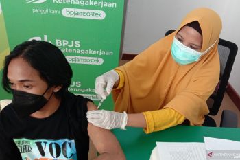 Pemprov Sulsel kerahkan vaksinasi mobile  jangkau lima daerah terendah cakupannya