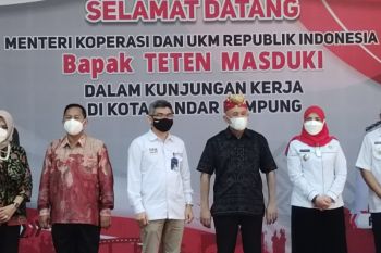 Pemkot Bandarlampung- Bank Mandiri tandatangani MoU pinjaman tanpa bunga bagi UMKM