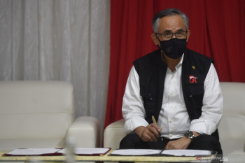 OJK perpanjang relaksasi restrukturisasi kredit hingga Maret 2023