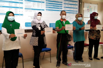 Bupati Kudus minta guru belum vaksinasi lengkap jangan mengajar