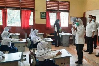 Wakil Wali Kota Palembang edukasi  pelajar tentang prokes di sekolah
