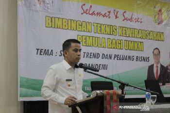 Bangkitkan ekonomi yang terpuruk akibat COVID-19, Pemkot Solok minta OPD beli produk UMKM