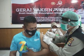 584 karyawan PLN di NTB ikut vaksinasi COVID-19 serentak