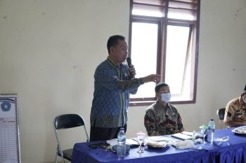 Pemkab Pesisir Barat lakukan sosialsiasi perubahan prilaku di masa pandemi COVID-19