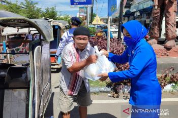 Lantamal VI  gelar vaksinasi untuk masyarakat maritim Makassar