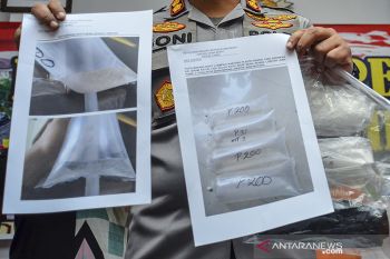 Pengungkapan pengepul benih bening lobster