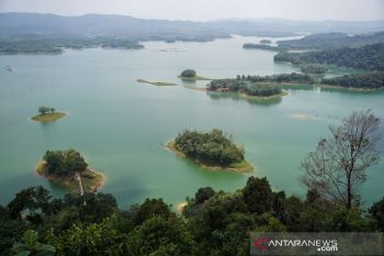 Sandi Uno buat sayembara untuk nama objek wisata di Riau ini