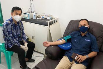 Duta BPJS Kesehatan Muara Teweh  gelar  aksi donor darah