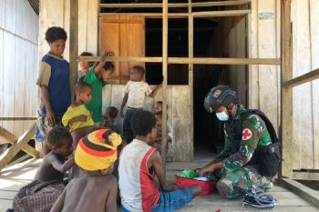 Satgas TNI layani pengobatan warga di perbatasan RI-PNG