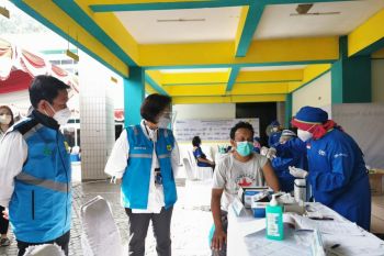 Siap amankan kelistrikan PON XX Papua, PLN vaksinasi 1.574 petugas