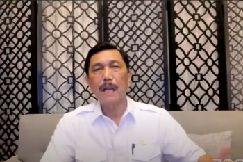 Pengunjung jejali Pantai Pangandaran, Luhut ingatkan pemda