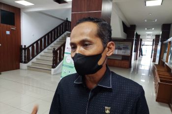 Ini penilaian legislator F-PKS, terkait  hak angket surat sumbangan Gubernur Sumbar