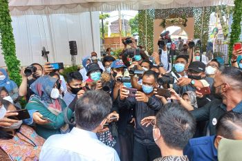 Ini dibentuk jurnalis Bukittinggi, karena banyak infomasi tersendat ke masyarakat