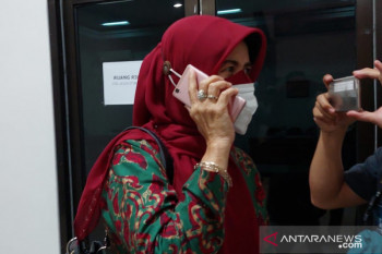 KPK periksa sejumlah pejabat Jambi terkait kasus suap APBD