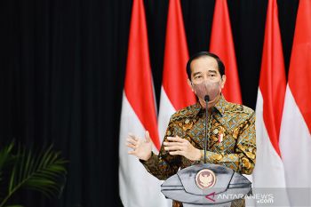Jokowi minta mahasiswa tidak dipagari program studi