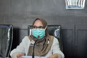 Kadinkes : Jangan bandingkan kondisi luar negeri jika vaksin tak mau
