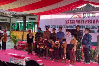 Gubernur apresiasi vaksinasi yang digelar Polres Loteng bersama KAHMI