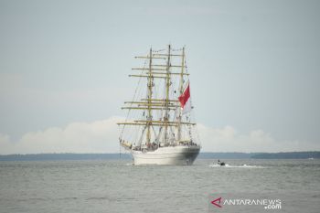 KRI Bima Suci Meninggalkan Tarakan Untuk Lanjutkan Pelayaran