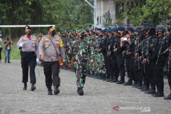 Dandim Mimika-Kapolres pimpin bersama gelar pasukan pengamanan PON XX