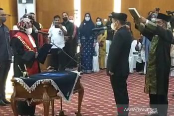 Azmi dipecat, Ketua DPRD Siak resmi dijabat Indra Gunawan