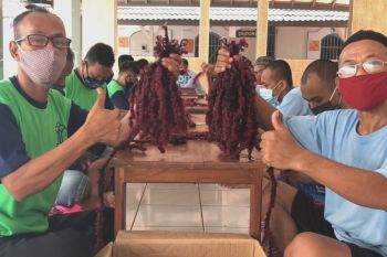 Rutan Kelas IIB Wates-SCI bekali warga binaan keterampilan pembuatan rambut palsu