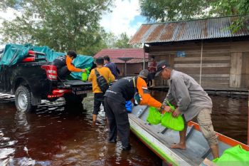 Aksi DMC Dompet Dhuafa distribusi paket hygiene kit hingga aksi bersih-bersih