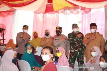 Capaian vaksinasi COVID-19 di Mandailing Natal masih 30 persen