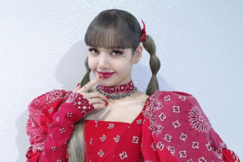 'Lalisa' Lisa BLACKPINK berhasil debut di Billboard Hot 100