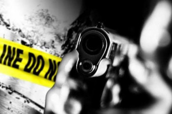 Seorang anggota brimob meninggal dunia saat baku tembak