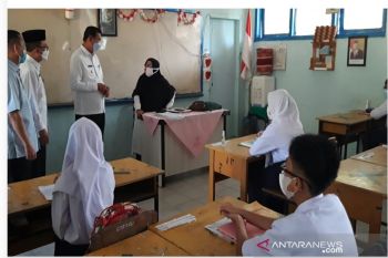 Disdik Pekanbaru hentikan belajar tatap muka satu sekolah karena guru positif COVID-19