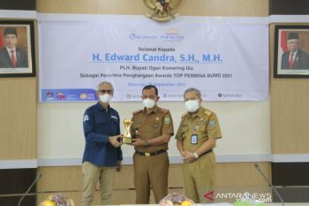 Pemkab OKU raih penghargaan TOP Pembina BUMD 2021