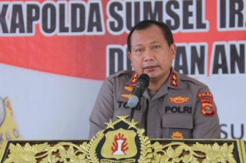 Kapolda Sumsel ingatkan masyarakat  jangan longgarkan prokes