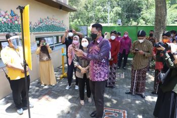Uji coba pembukaan "Merapi Park" dengan aplikasi PeduliLindungi