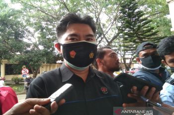 Mobil jatuh ke sungai, tiga tewas