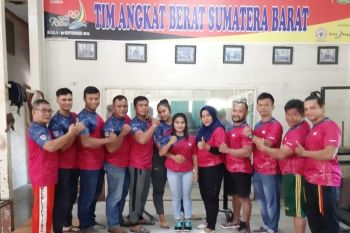 PON Papua-Angkat berat Sumbar berpotensi dulang medali emas di PON XX