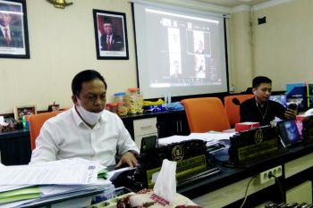 DPRD kota Surabaya harapkan pelonggaran PPKM diikuti peningkatan pajak