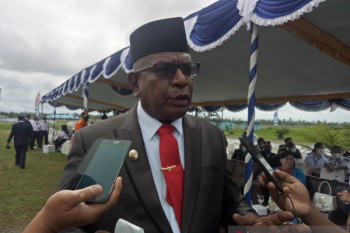 Landasan pacu dipakai PON, penerbangan  dari Timika dikurangi 70 persen